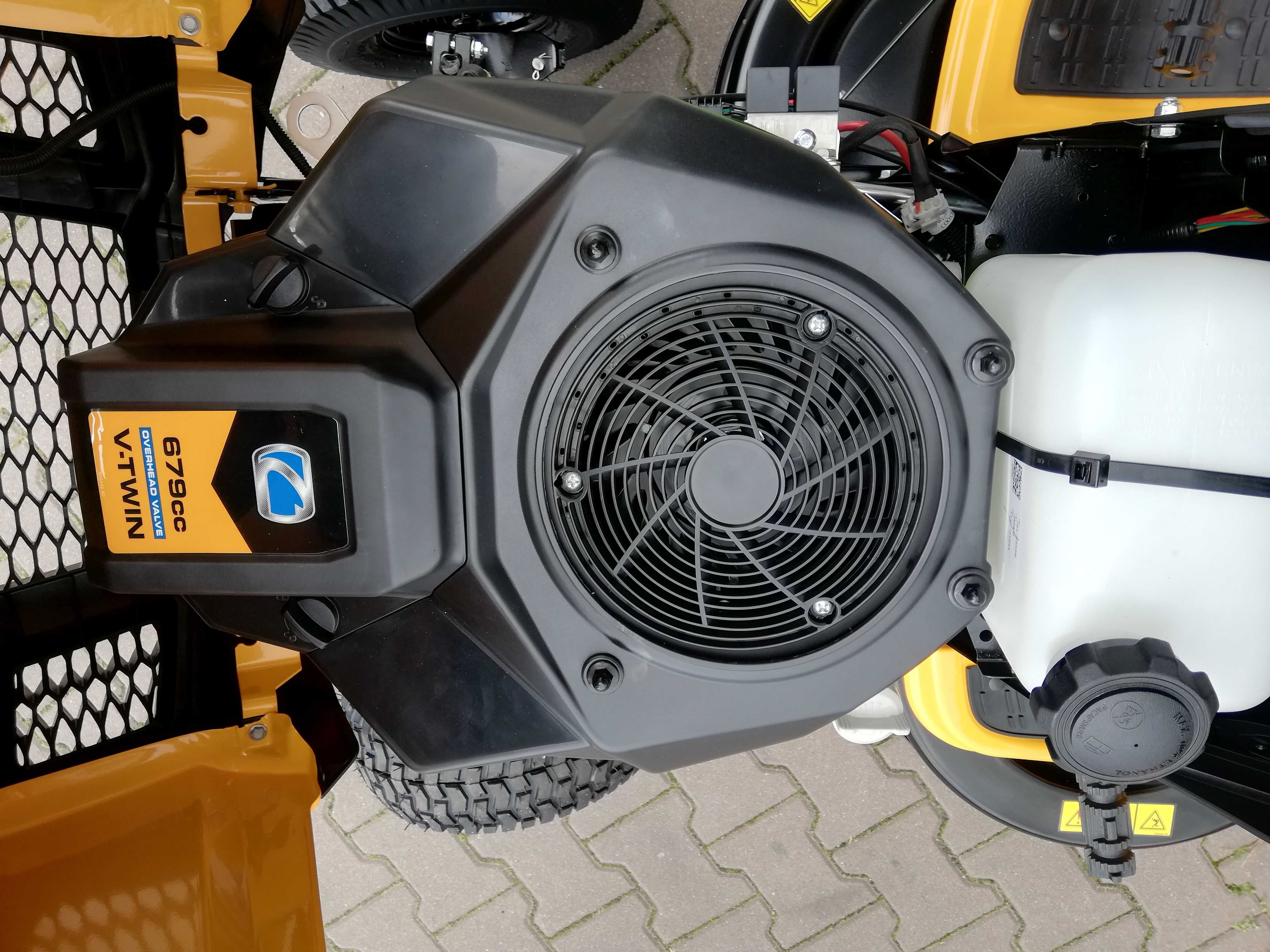 Najtańszy Traktor ogrodowy Cub Cadet LT3 PR105 2 cylindry 22 KM