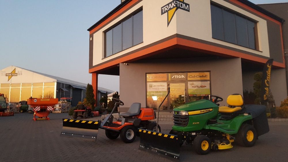 Najmocniejszy traktorek kosiarka John Deere X305R silnik Kawasaki