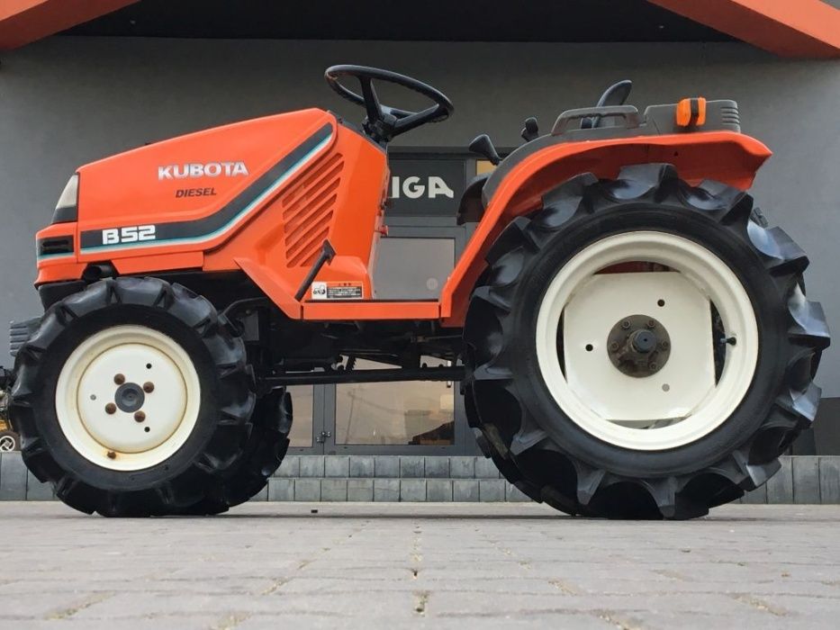 Traktor Mini Ciągnik Kubota B52 4x4, 15 KM, manual, idealny, gwarancja