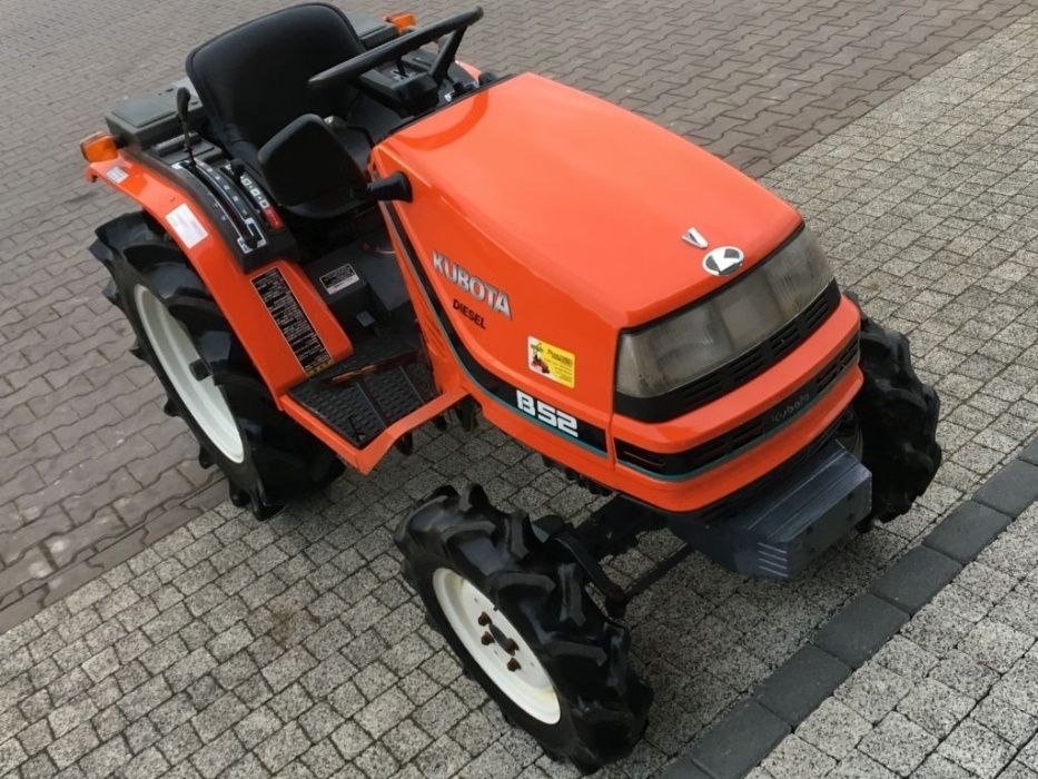 Traktor Mini Ciągnik Kubota B52 4x4, 15 KM, manual, idealny, gwarancja