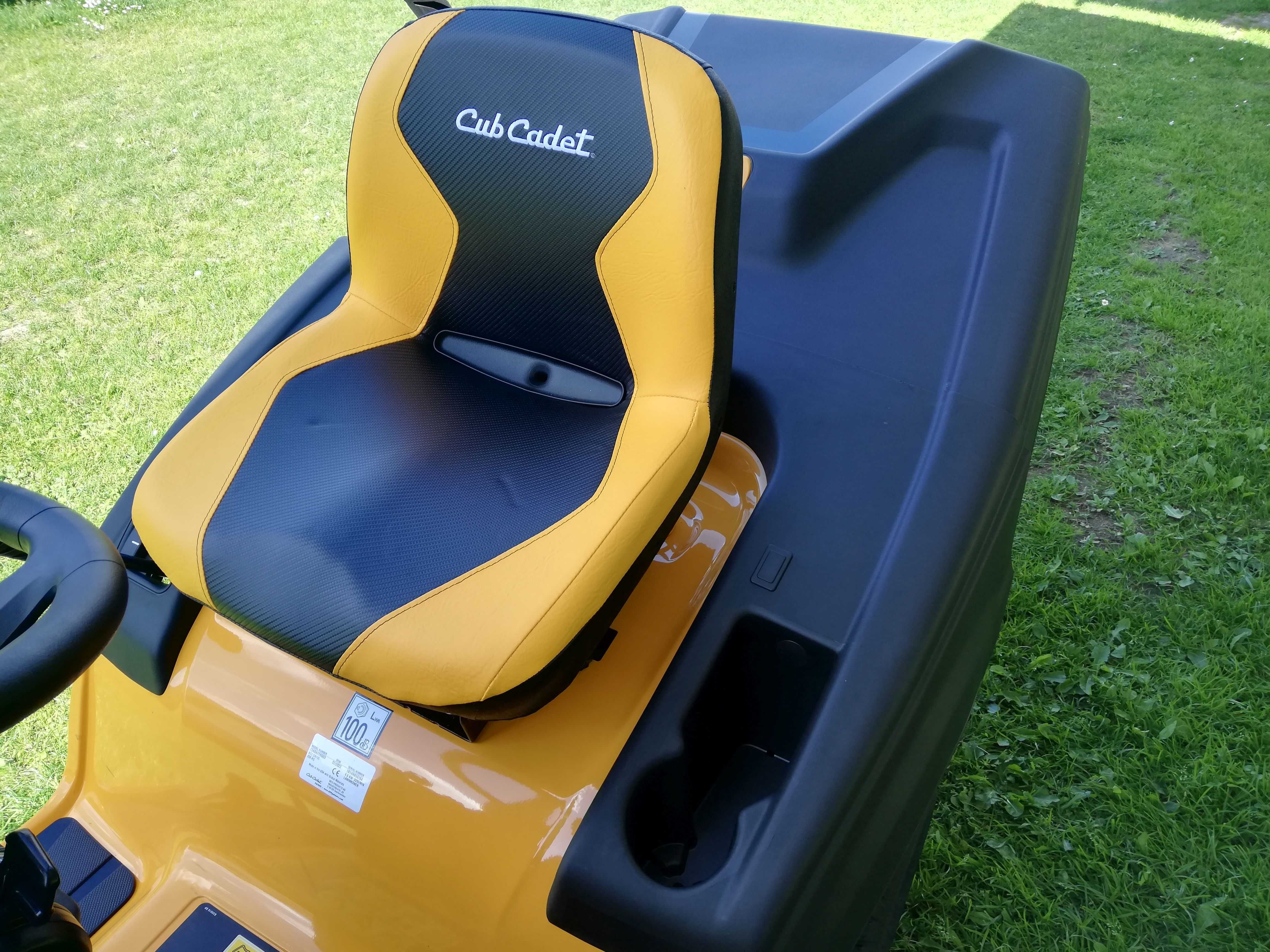 Traktorek kosiarka Cub Cadet XT1 POMPA OLEJU 18KM kosz 320L tempomat