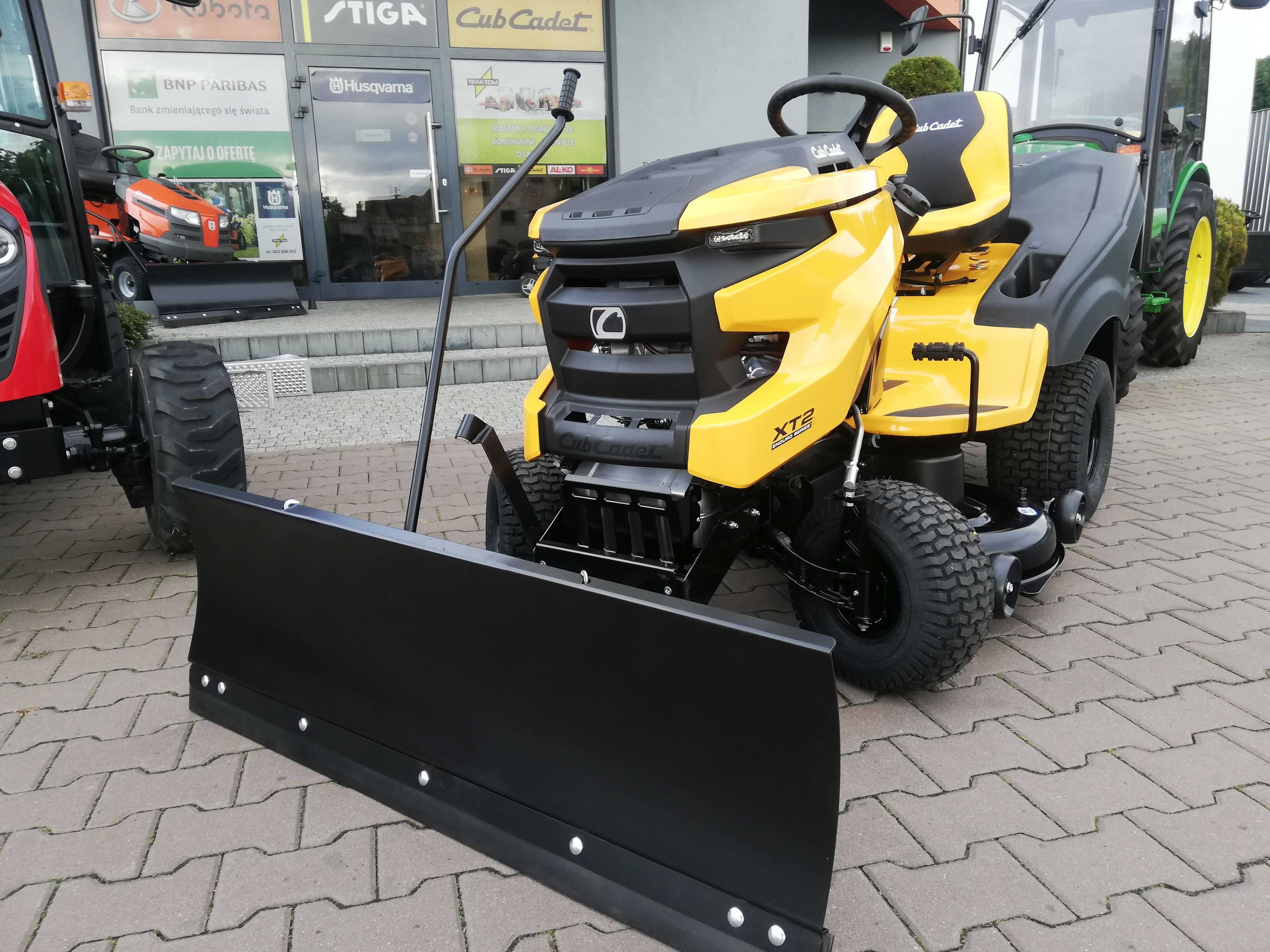 Najlepszy traktor do koszenia trawy Cub Cadet XT2 20KM +pług śnieżny