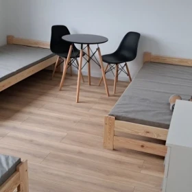 Wynajmę piętro w domu, 80m2