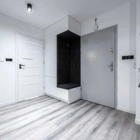 Sprzedam Mieszkanie 42,54 m² + Ogród 25,95 m² + Garaż Kielce