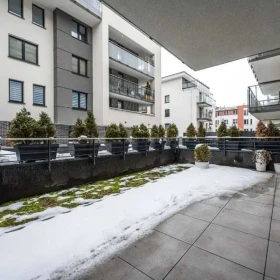 Sprzedam Mieszkanie 42,54 m² + Ogród 25,95 m² + Garaż Kielce